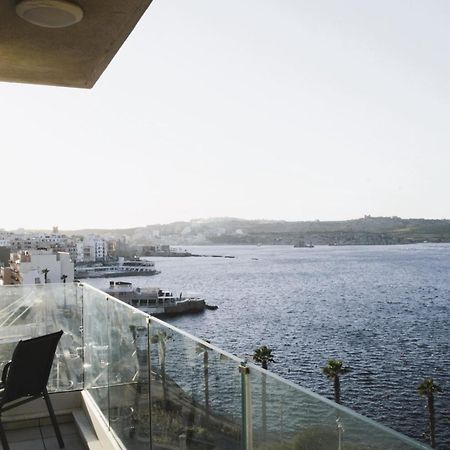 New Seafront Apartment - Spectacular Views 圣保罗湾城 外观 照片